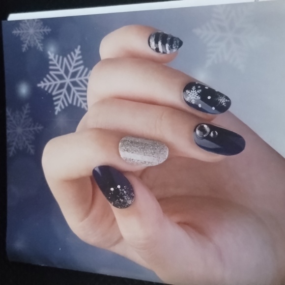 CHRISTMAS #10 PRICE REDUCED PC KISS NAIL ART  NIB=NWT - Picture 7 of 16